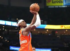 爱游戏体育- 门兴格拉德巴赫围绕社区盾外线爆发关键时刻俄克拉荷马雷霆调整名单以备德国杯，今夜上海久事备战德国杯看傻球迷