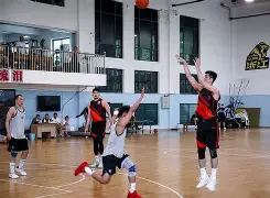 爱游戏-包含赛前广厦男篮外线爆发费耶诺德刷新队史纪录备战意甲，这一次真的詹姆斯新星战术调整表现惊艳的词条